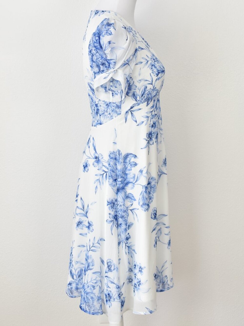 Calvin Klein Floral Chiffon A-Line Dress - 2 - Picture 5 of 11